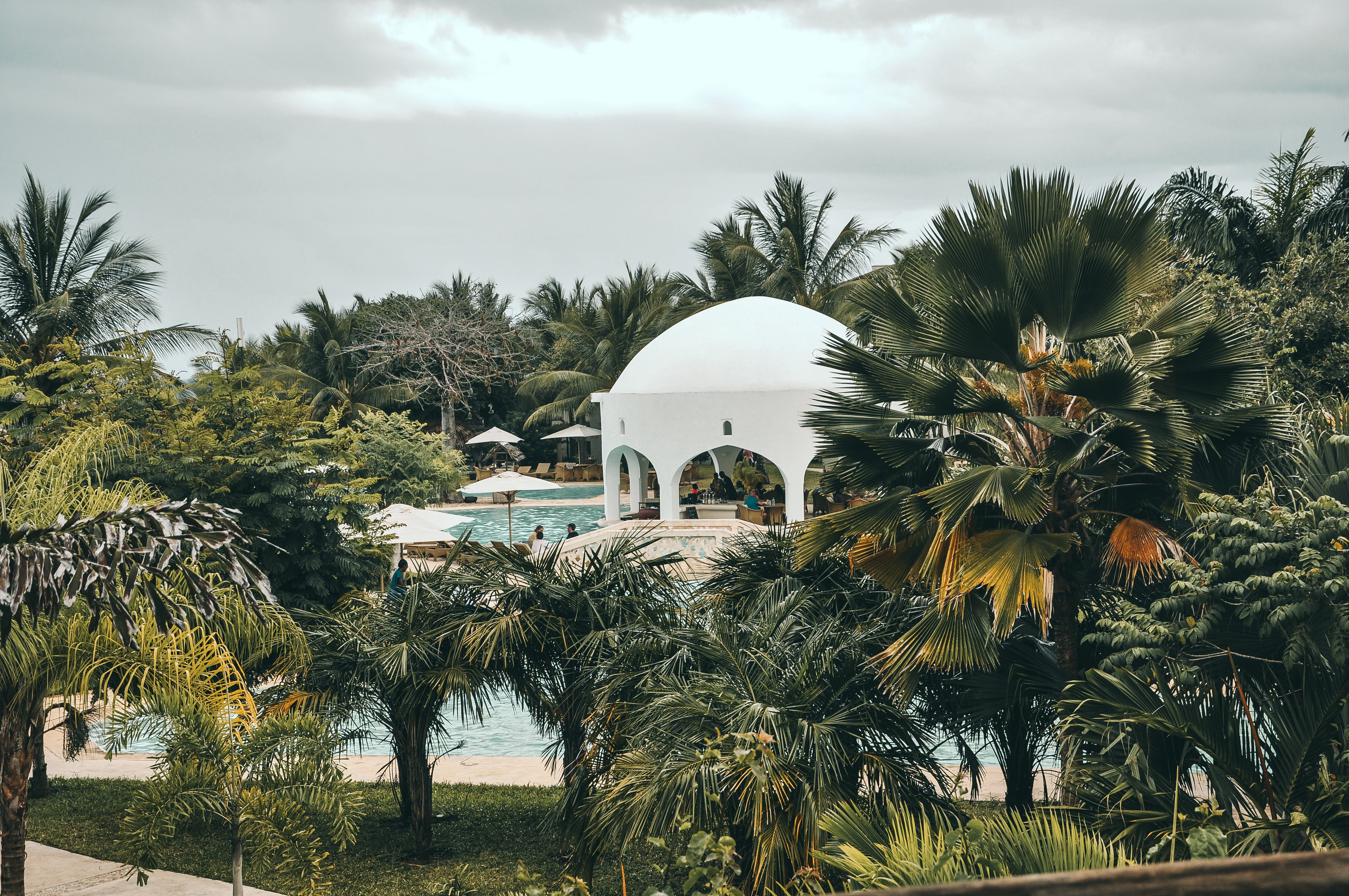 Tradewinds Lodge